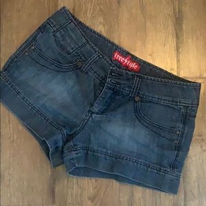 Cute jean shorts
